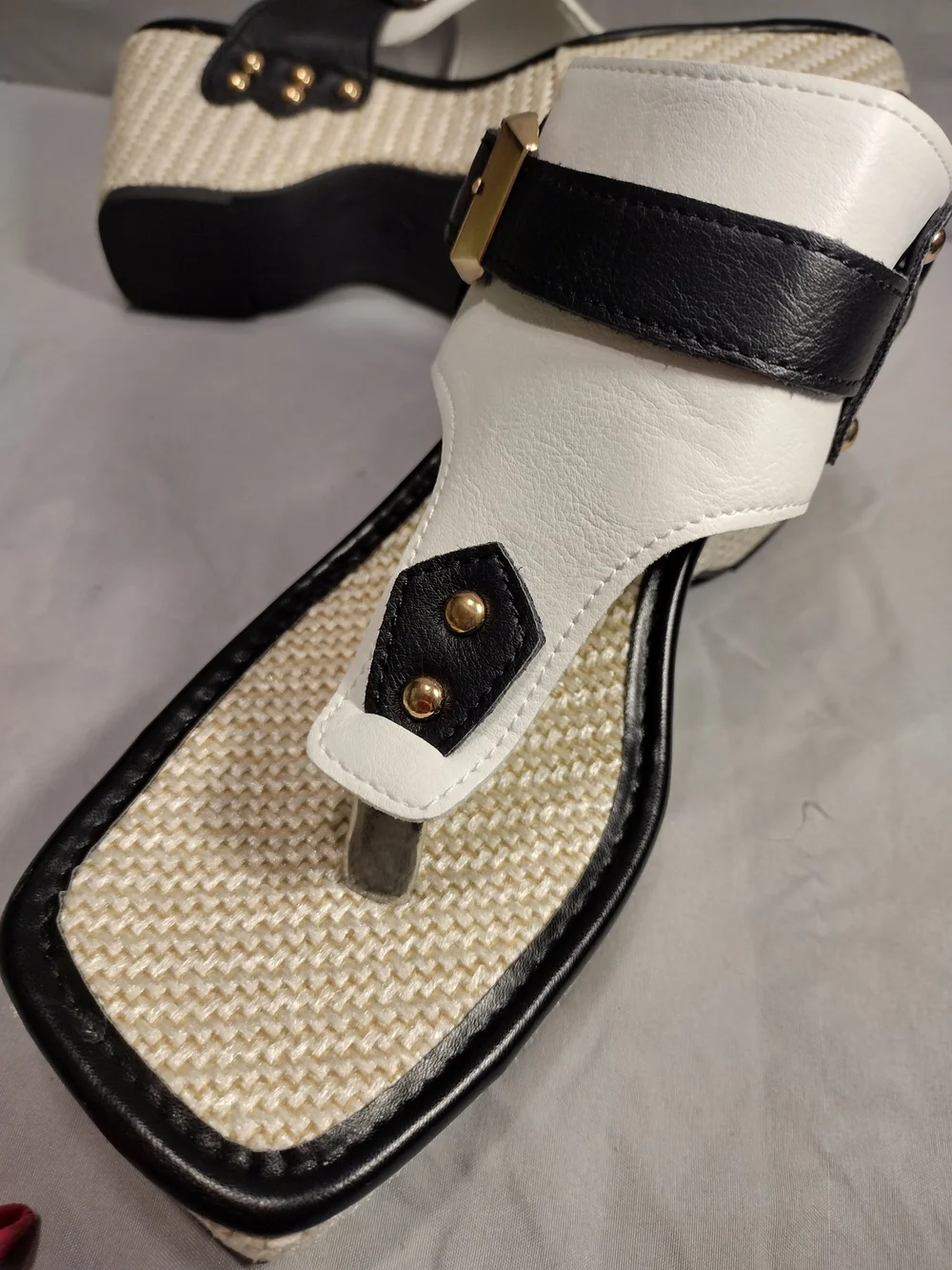 White and Black Wedge Thong Sandals